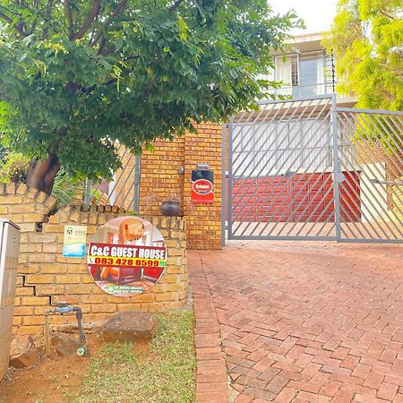 C And C Guest House/ Bed And Breakfast Pretoria-Noord Exterior foto